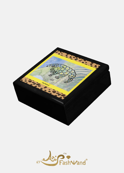 FashWand Golden Citrine The Pangolin Gift Box